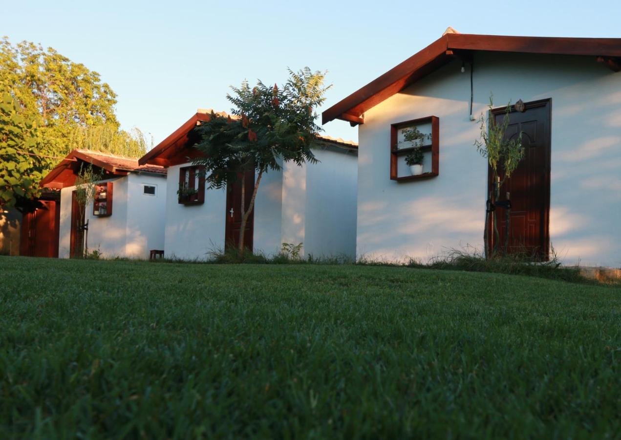 La Livada Villa Greci Exterior photo